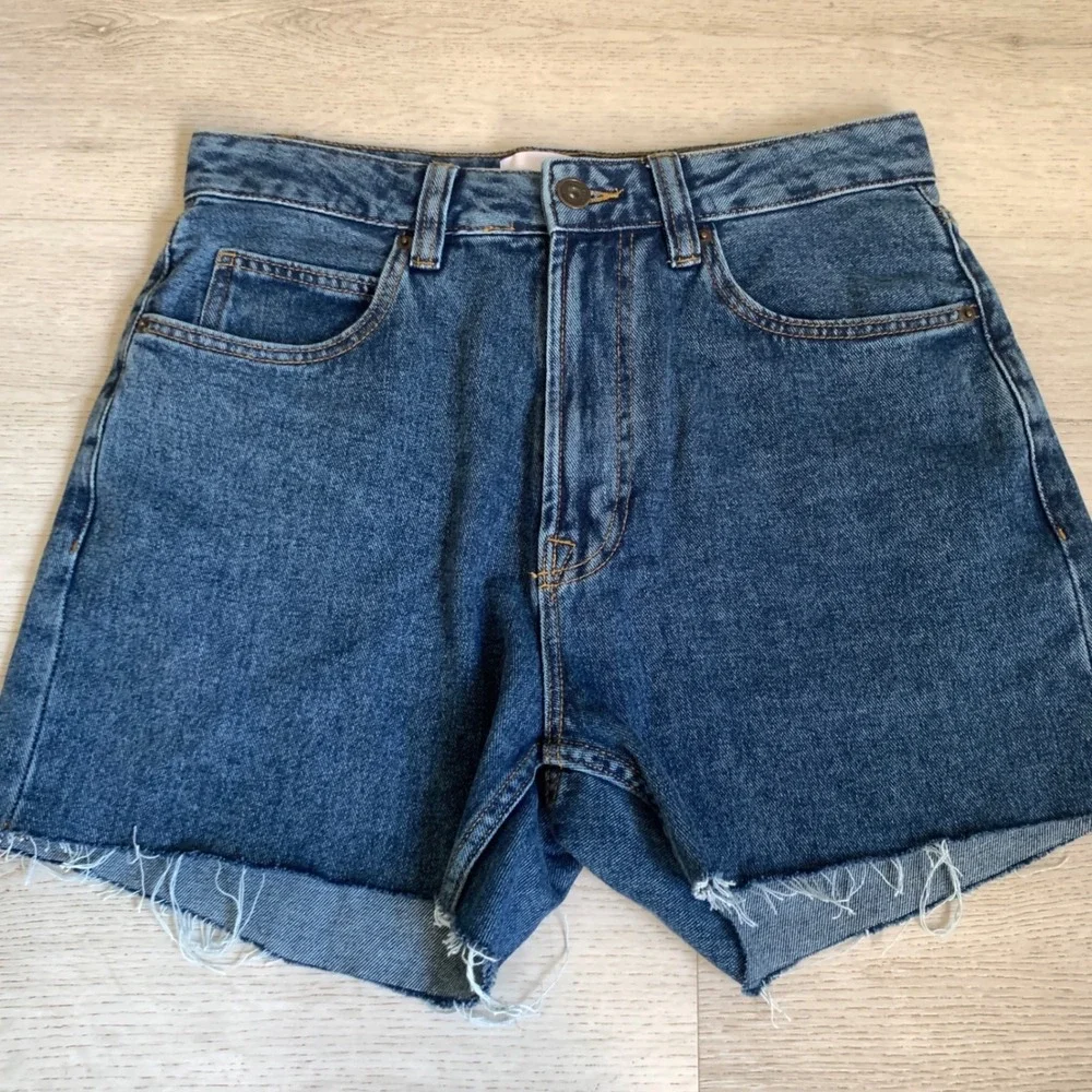 Paper Denim & Cloth Women Blue High Rise Raw Hem Denim Shorts Size‎ 30